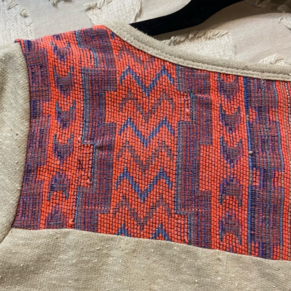 The Rage. Colorado Sunset Tunic. Size Small. - Picture 4 of 11